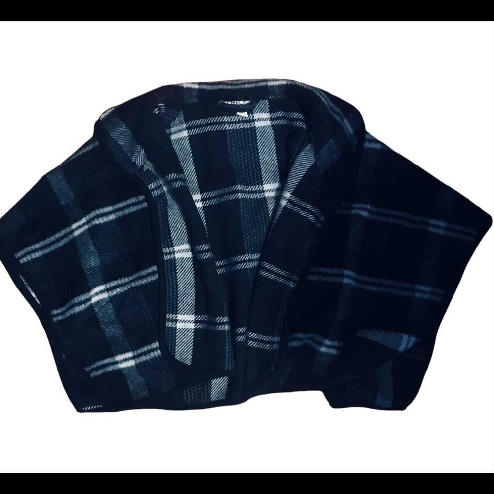 Xs Shaw for girl ages vary from 6-10